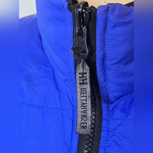 Helly Hansen Reversible Puffer Vest Blue Black Size M Streetwear Cozy Fall - Picture 7 of 10